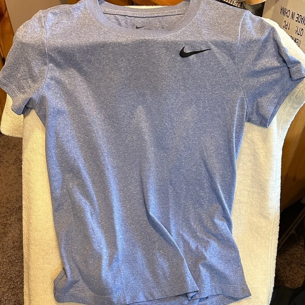 Nike Periwinkle Short Sleeve Tee Dry Fitt